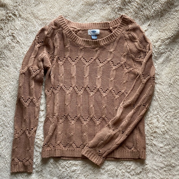 ๐ Old Navy Camel/Brown Sweater โผ๏ธ - Picture 2 of 3